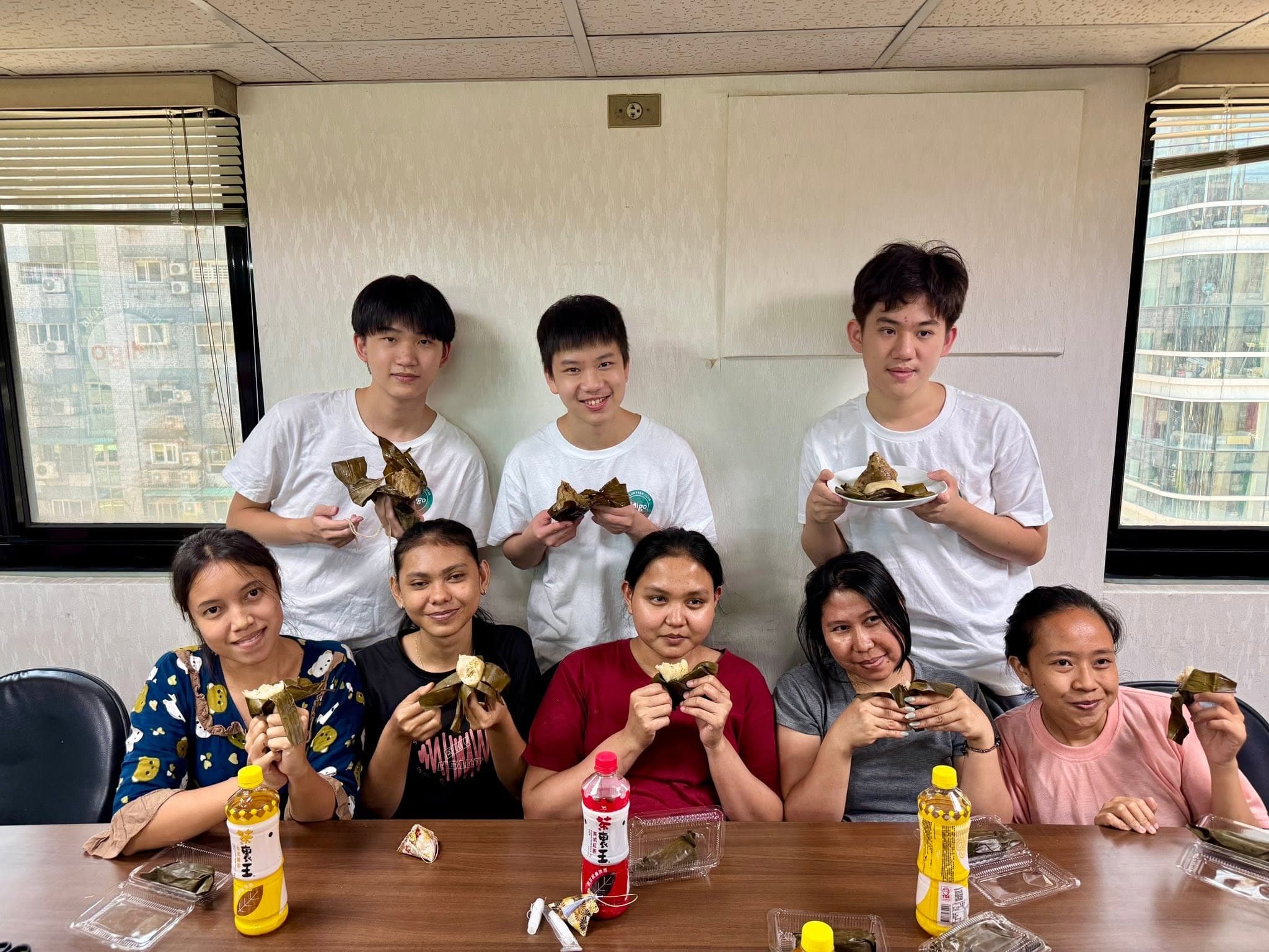 Our Second Dragon Boat Festival with Migrant Worker Friends (2/13)